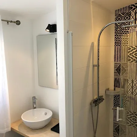 Duplex Jaden - 3 Pieces Climatise 80m2 Apartment